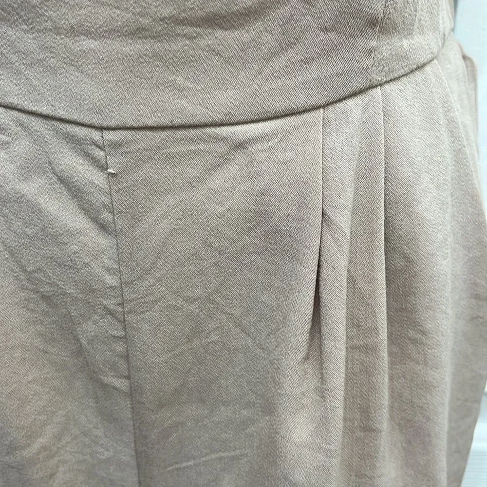 Nasty Gal Khaki Beige Pants Romper Scoop Neck Sleeveless Wide Leg Cut Out Back - Picture 7 of 17